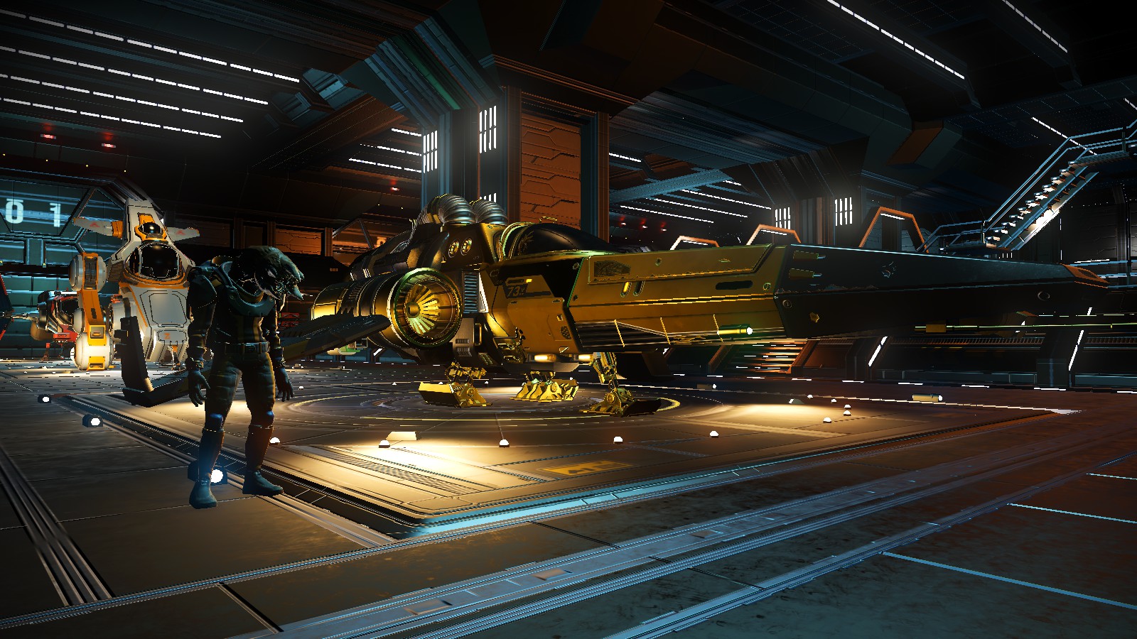 No Man's Sky, Expedition 1: The interior of a freighter, a pilot with the head of a fearsome burrowing worm with large teeth stands next to a gorgeous golden fighter spaceship with extended wings and a long pointed front.
